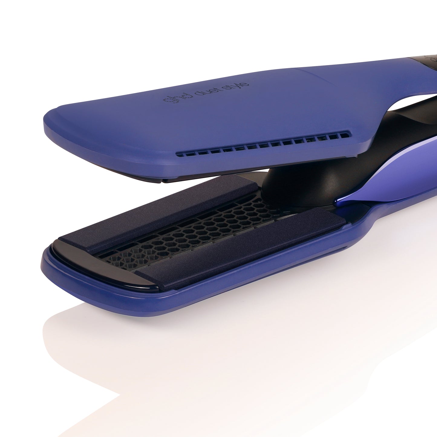 ghd Duet Style - 2-in-1 Hot Air Styler in Elemental Blue