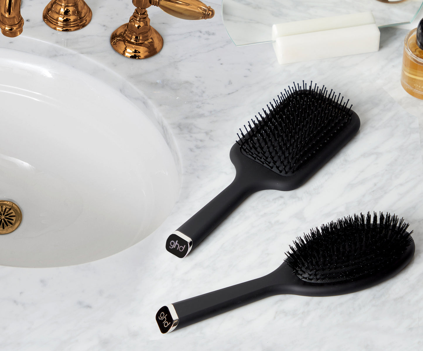 ghd Paddle Brush - The All-Rounder