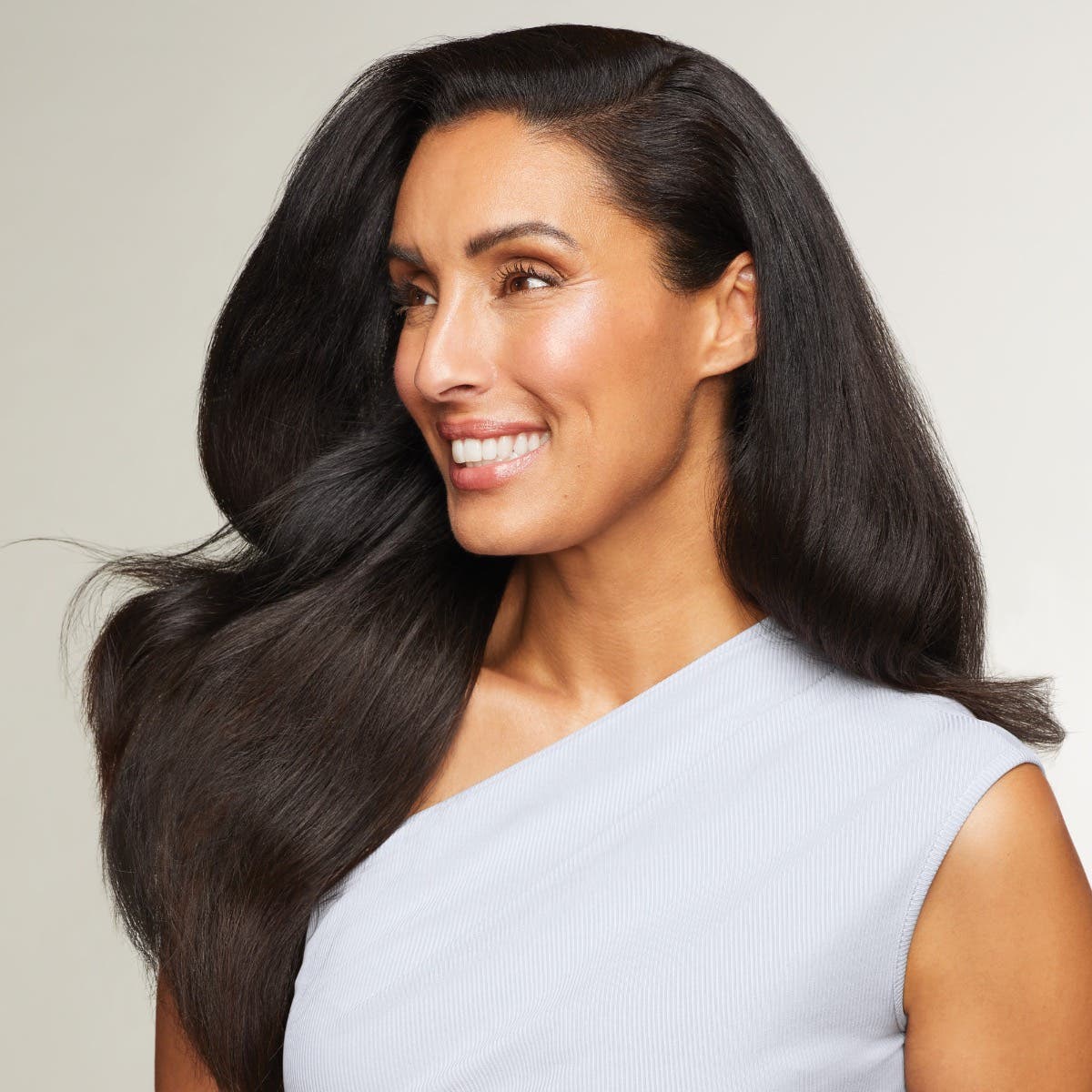 Paul Mitchell Freeze and Shine Super Spray 250ml updated packaging